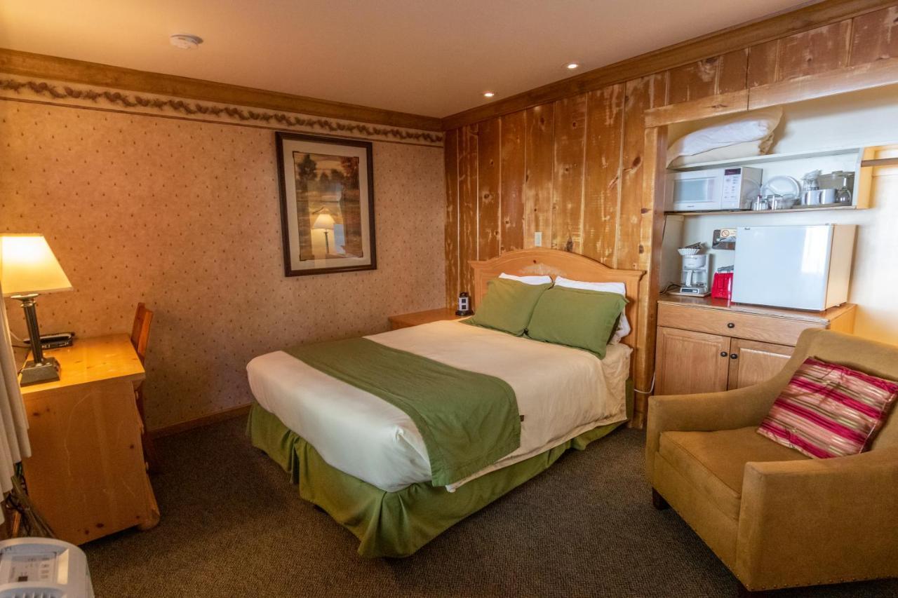 June Lake Motel Kültér fotó