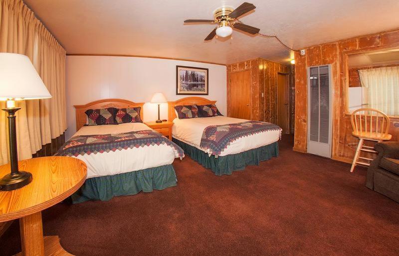 June Lake Motel Kültér fotó